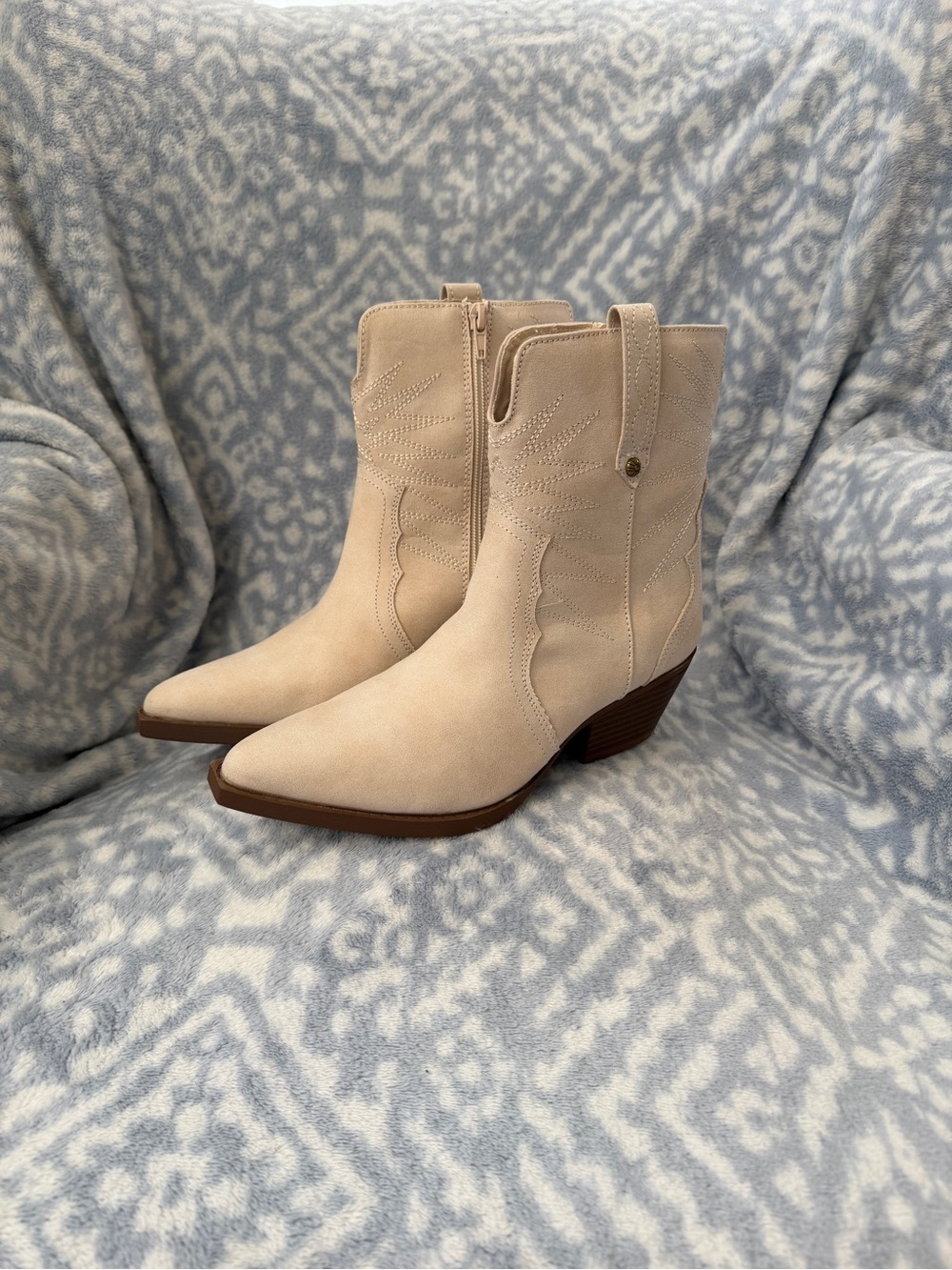 Magellan Cream Suede Western Ankle Booties NWOT